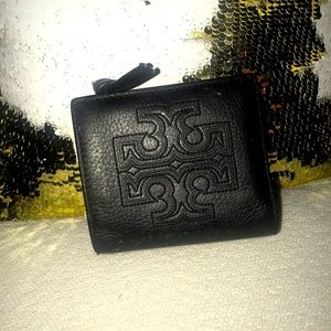 Tory Burch wallet with zipper